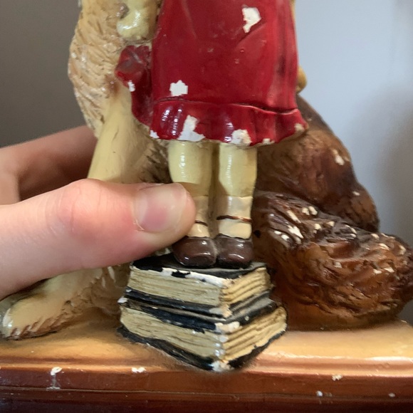 Vintage St. Bernard +little girl standing on books statue - Picture 3 of 5